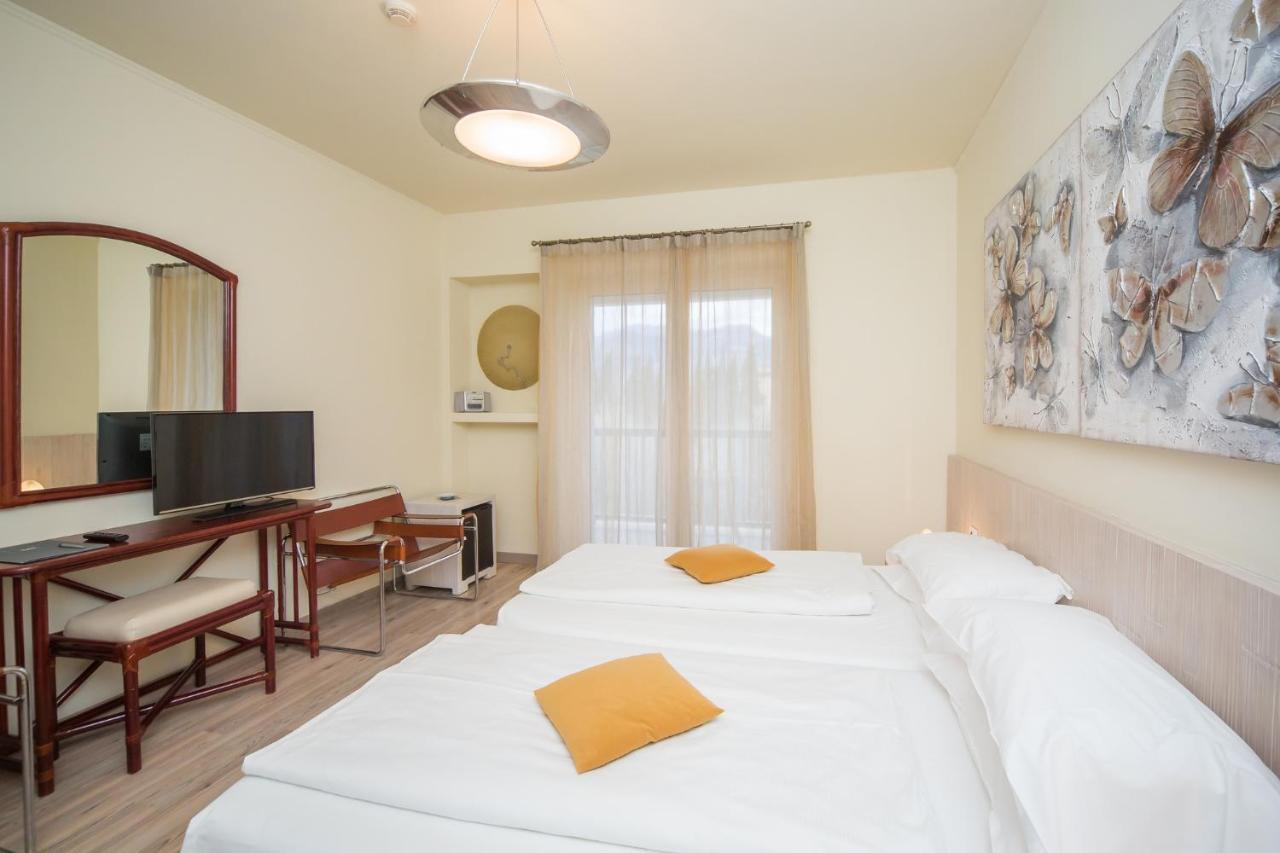 Club Hotel Olivi - Tennis Center Malcesine Luaran gambar