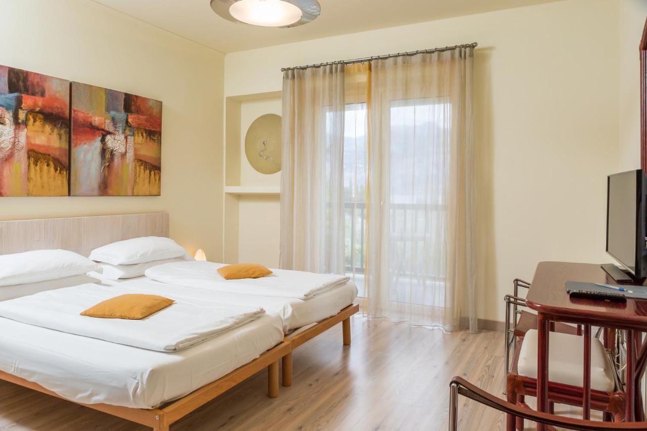 Club Hotel Olivi - Tennis Center Malcesine Luaran gambar