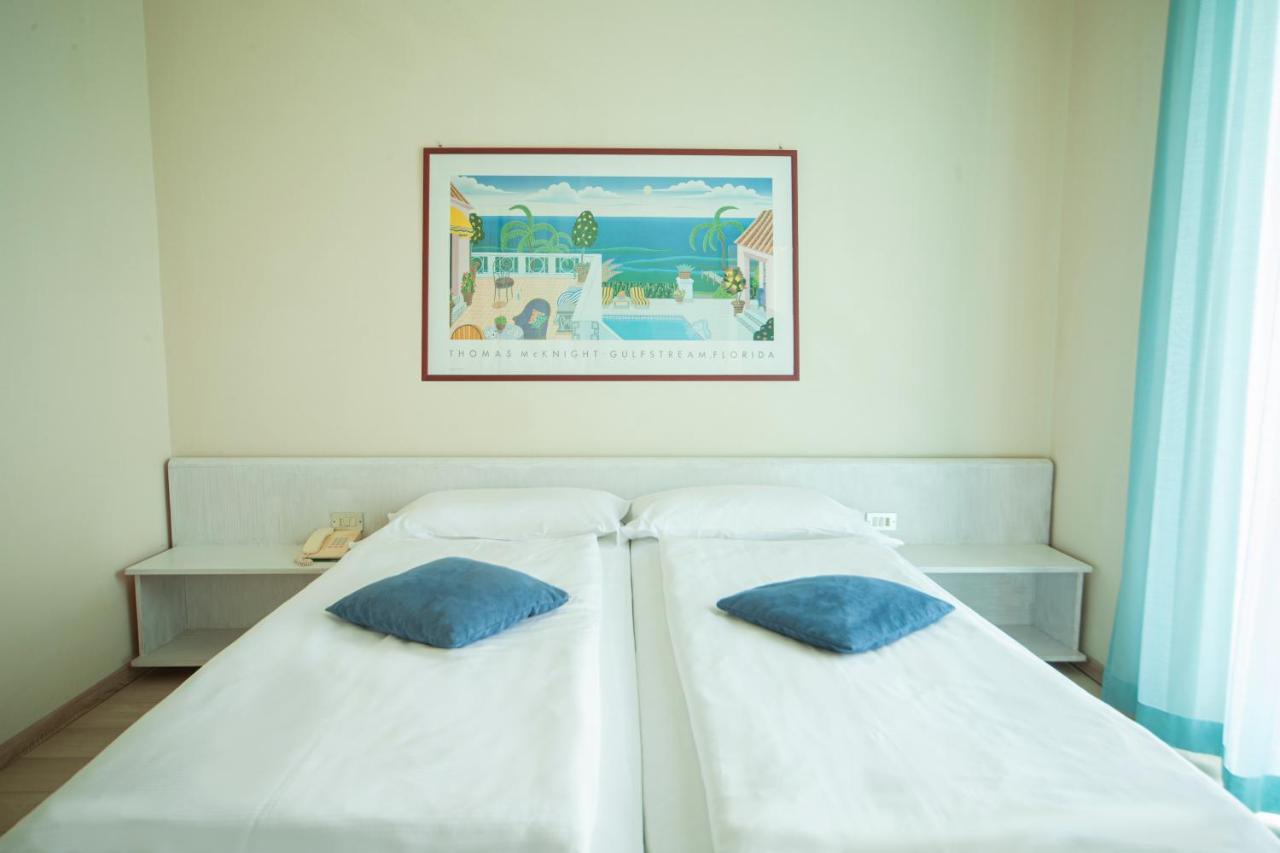 Club Hotel Olivi - Tennis Center Malcesine Luaran gambar