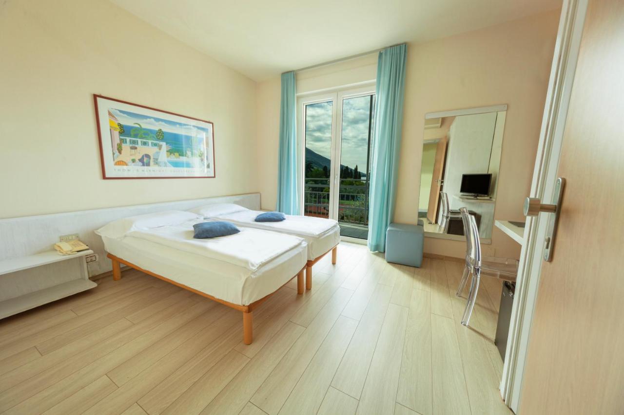 Club Hotel Olivi - Tennis Center Malcesine Luaran gambar