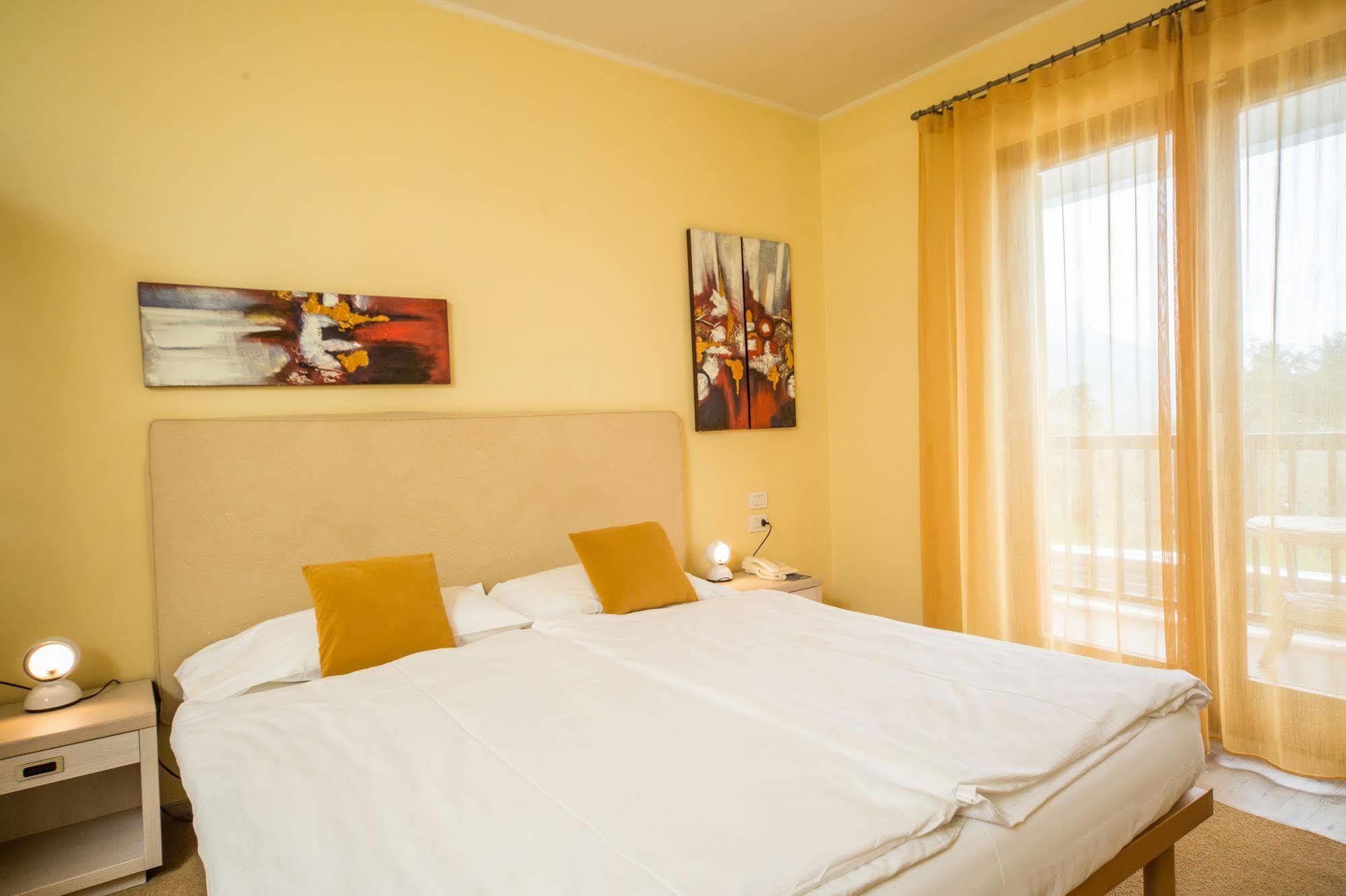 Club Hotel Olivi - Tennis Center Malcesine Luaran gambar