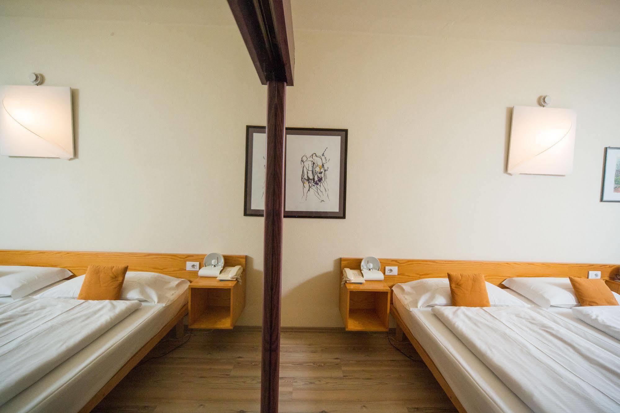Club Hotel Olivi - Tennis Center Malcesine Luaran gambar